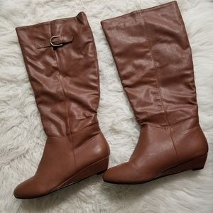 Brown boots
